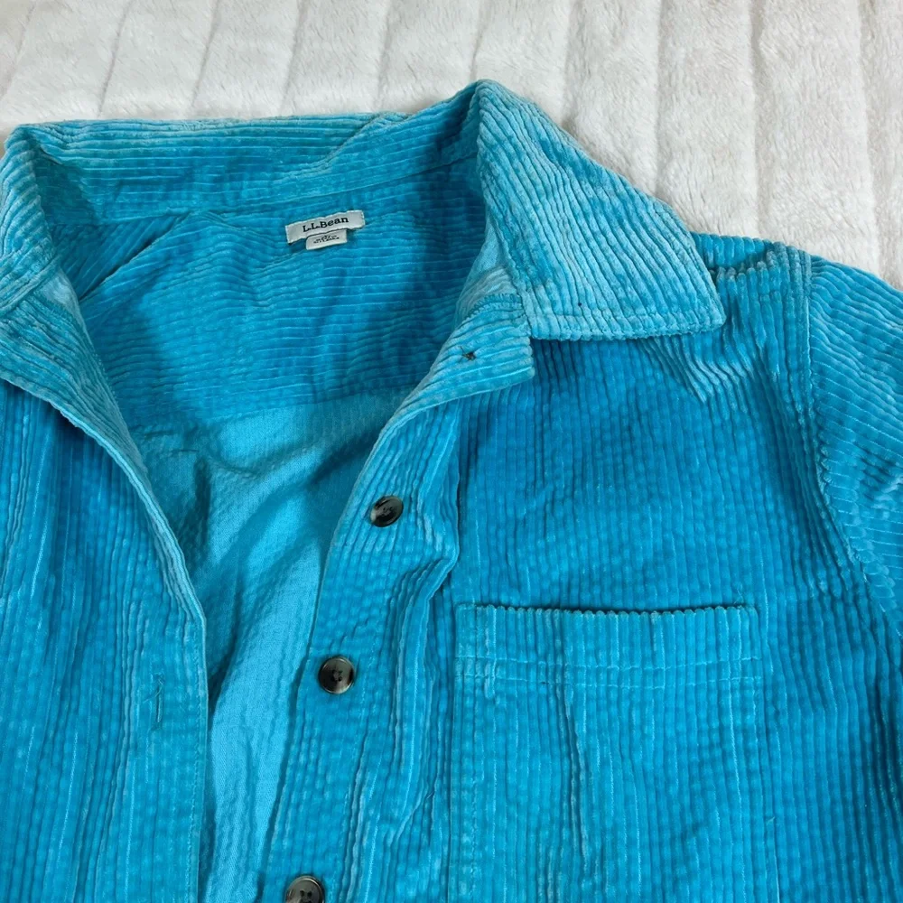 L.L. Bean Women’s L Sky Bright Blue Corduroy Button Spring Fall Midwest Shacket